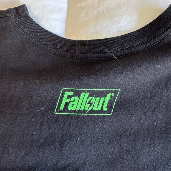 From E3 convention. If you love pipfall, you will love this tshirt. - Picture 4 of 5